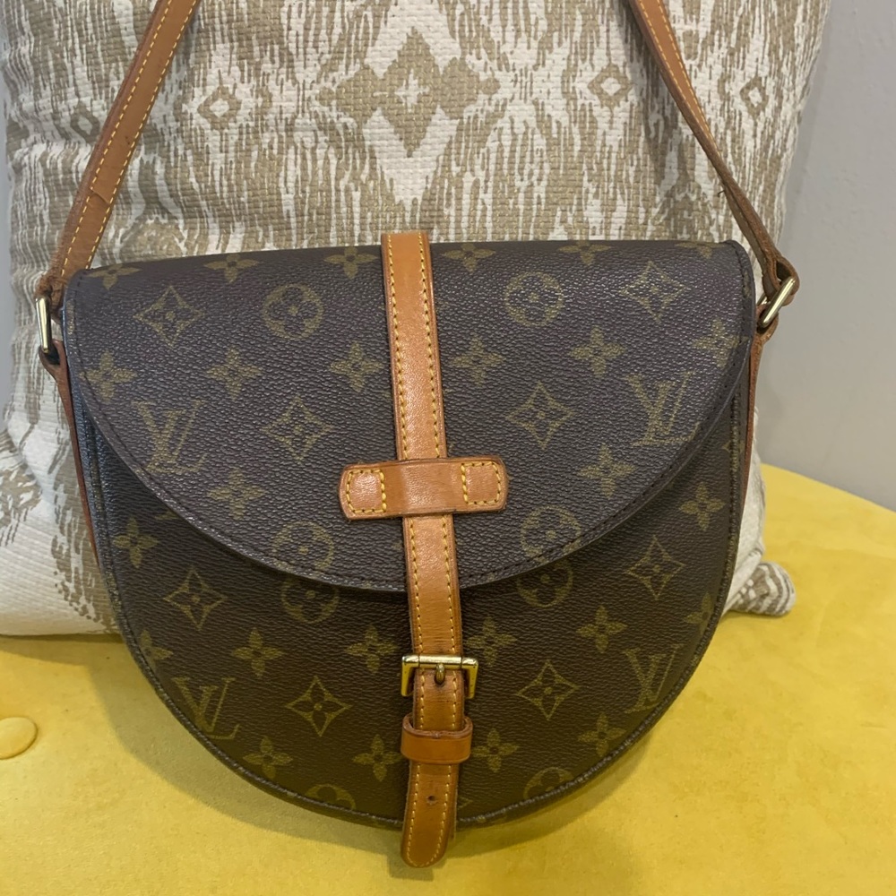 Vintage Louis Vuitton Chatilly crossbody bag.